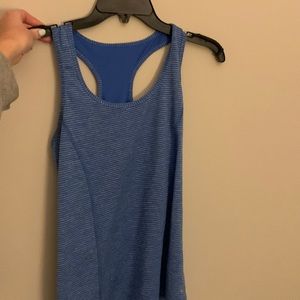 Danskin Now Workout Top